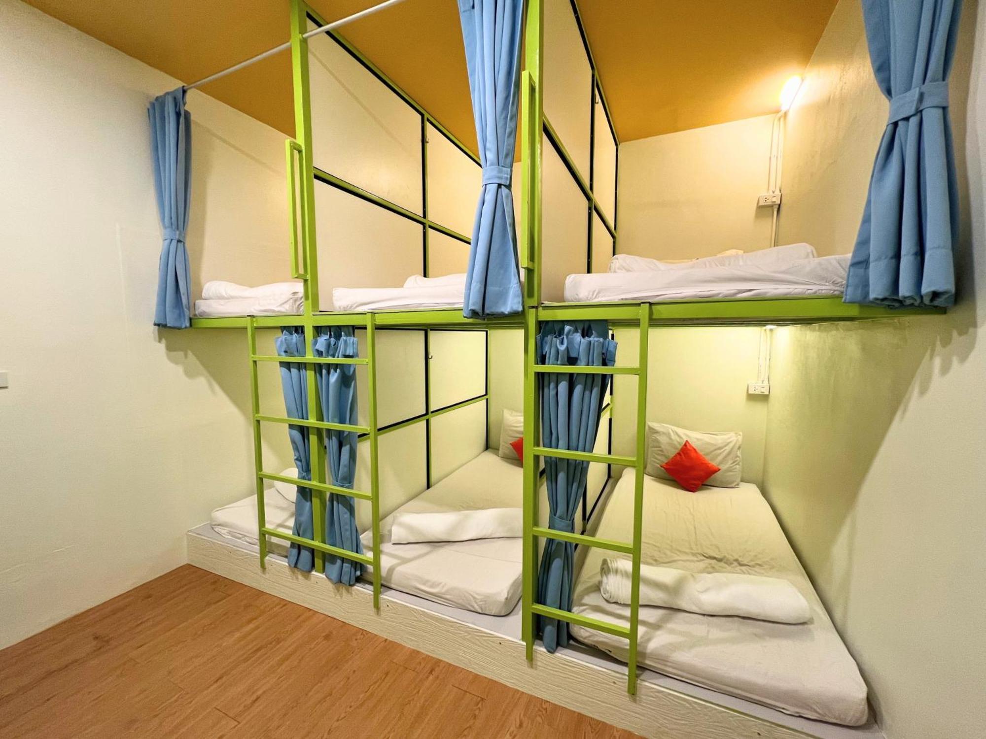 קטה ביץ' Sleepy Station Hostel מראה חיצוני תמונה